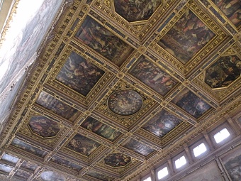 The ceiling of the great hall of Palazzo Vecchio