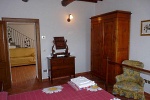 Master bedroom - view towards hall