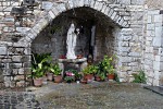 statue of madonna
